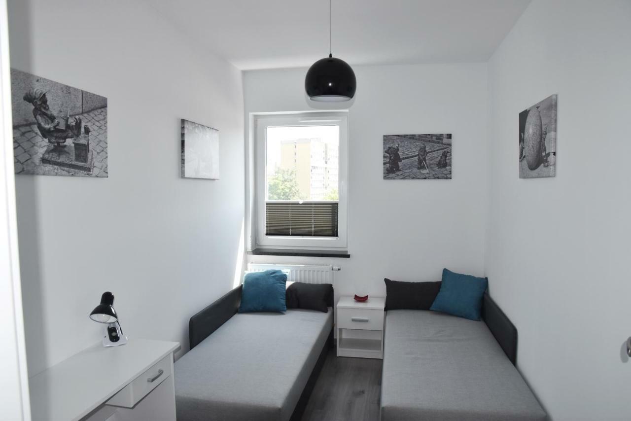 Apartament 102 G&W Apartment Wroclaw Ngoại thất bức ảnh