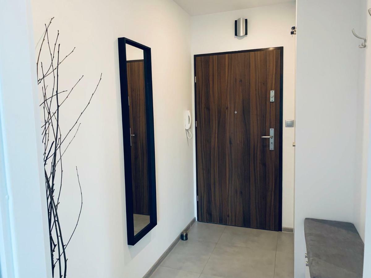 Apartament 102 G&W Apartment Wroclaw Ngoại thất bức ảnh