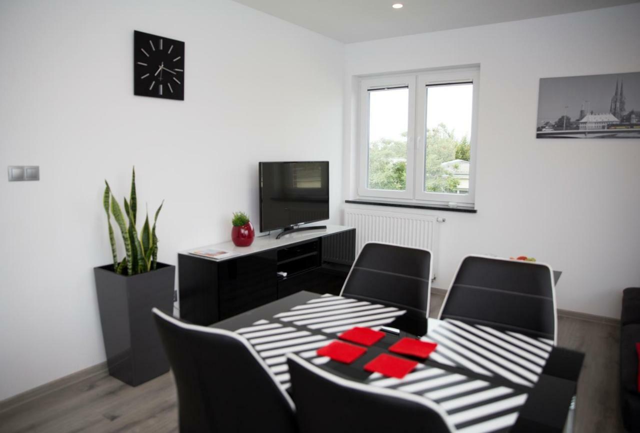 Apartament 102 G&W Apartment Wroclaw Ngoại thất bức ảnh