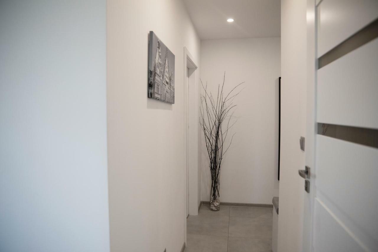 Apartament 102 G&W Apartment Wroclaw Ngoại thất bức ảnh